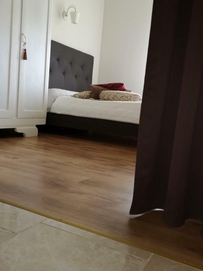 Apartamento Jaukus Butas Siauliu Miesto Centre Šiauliai Exterior foto